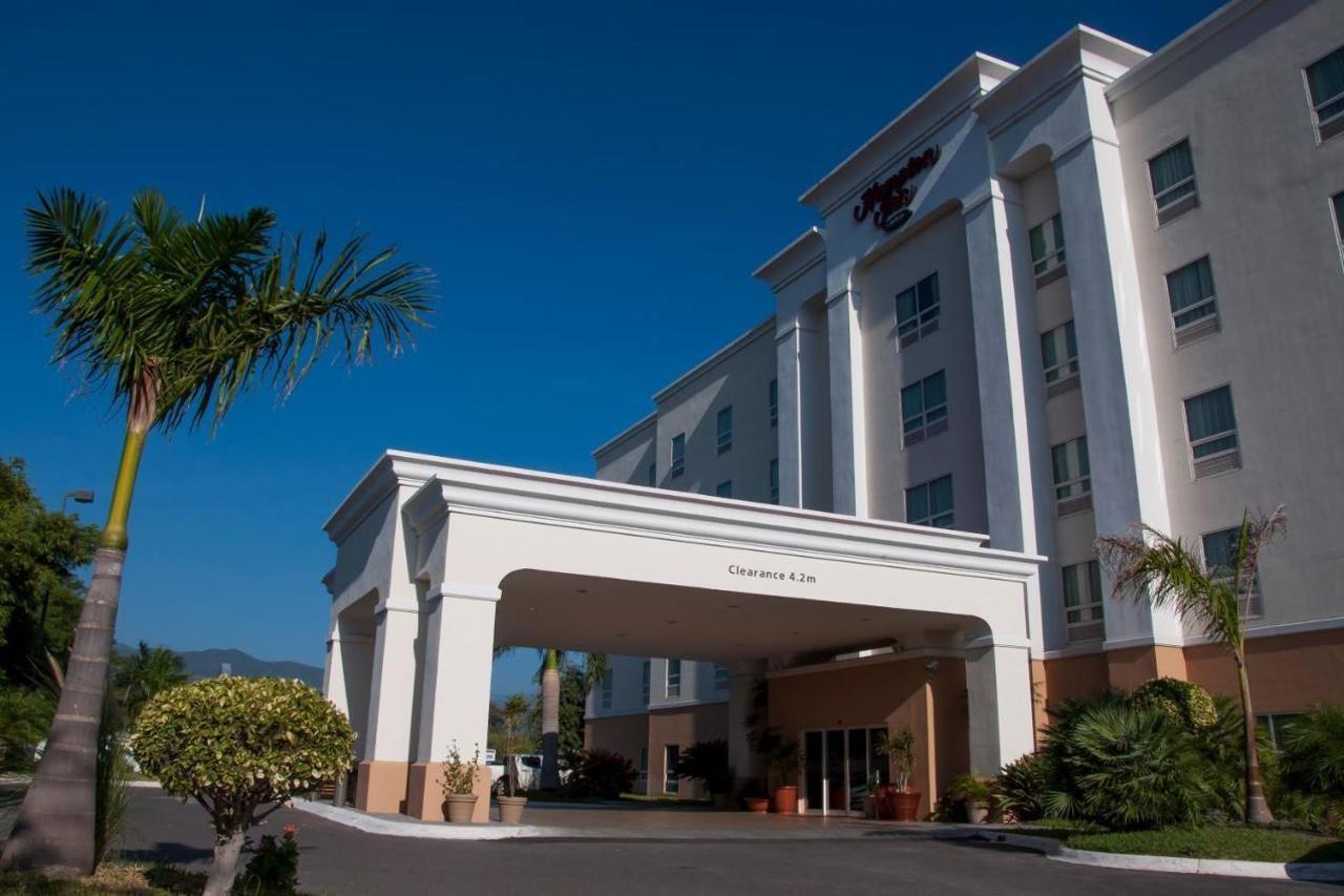Hampton Inn By Hilton Сьюдад-Виктория Экстерьер фото
